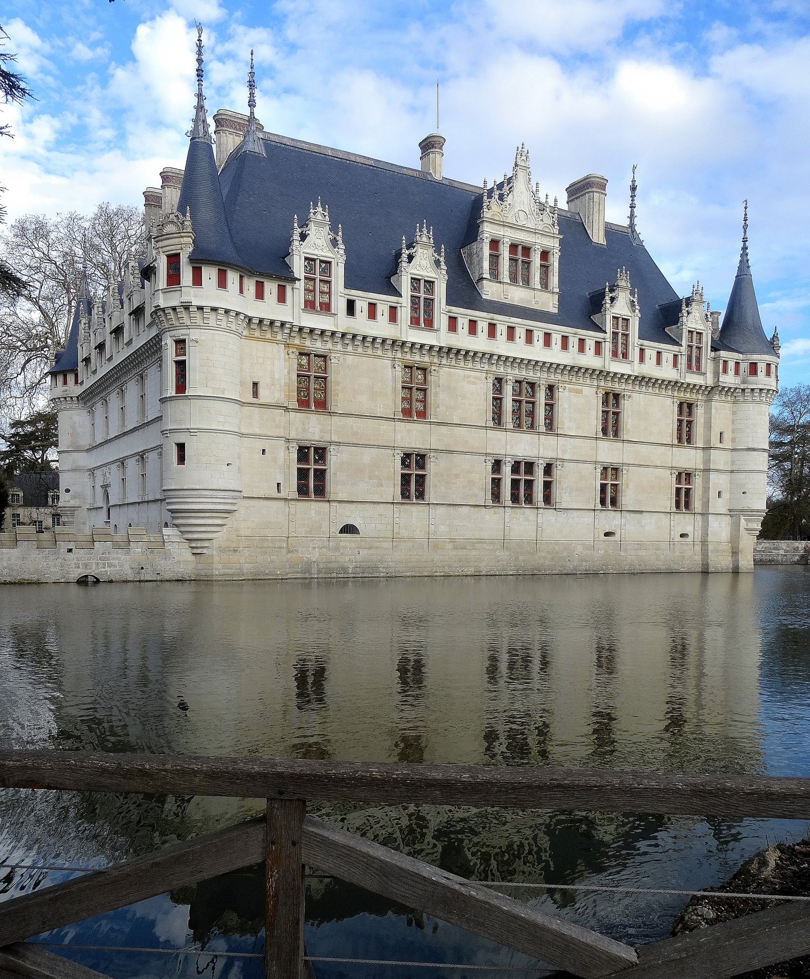 Château d'Azay-le-Rideau sur la Loire